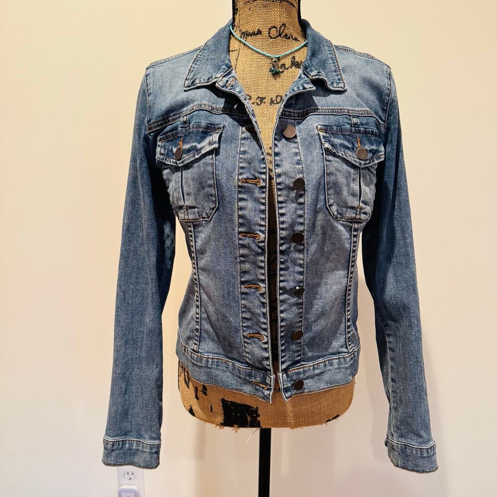 Kut from the Kloth Denim Blue Amelia Empathetic Medium Wash Jean Jacket Medium